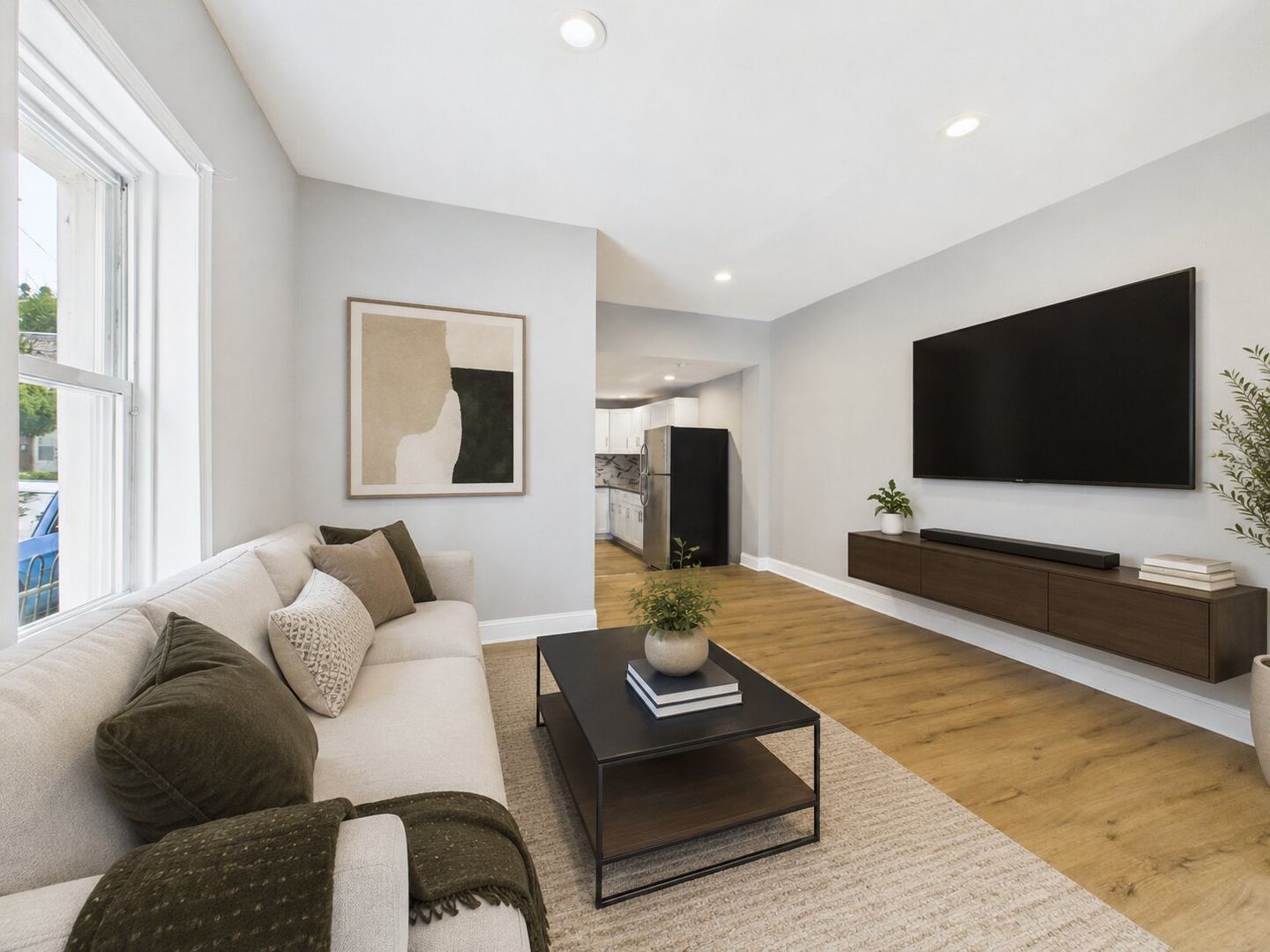 80 E Bringhurst St – photo 2