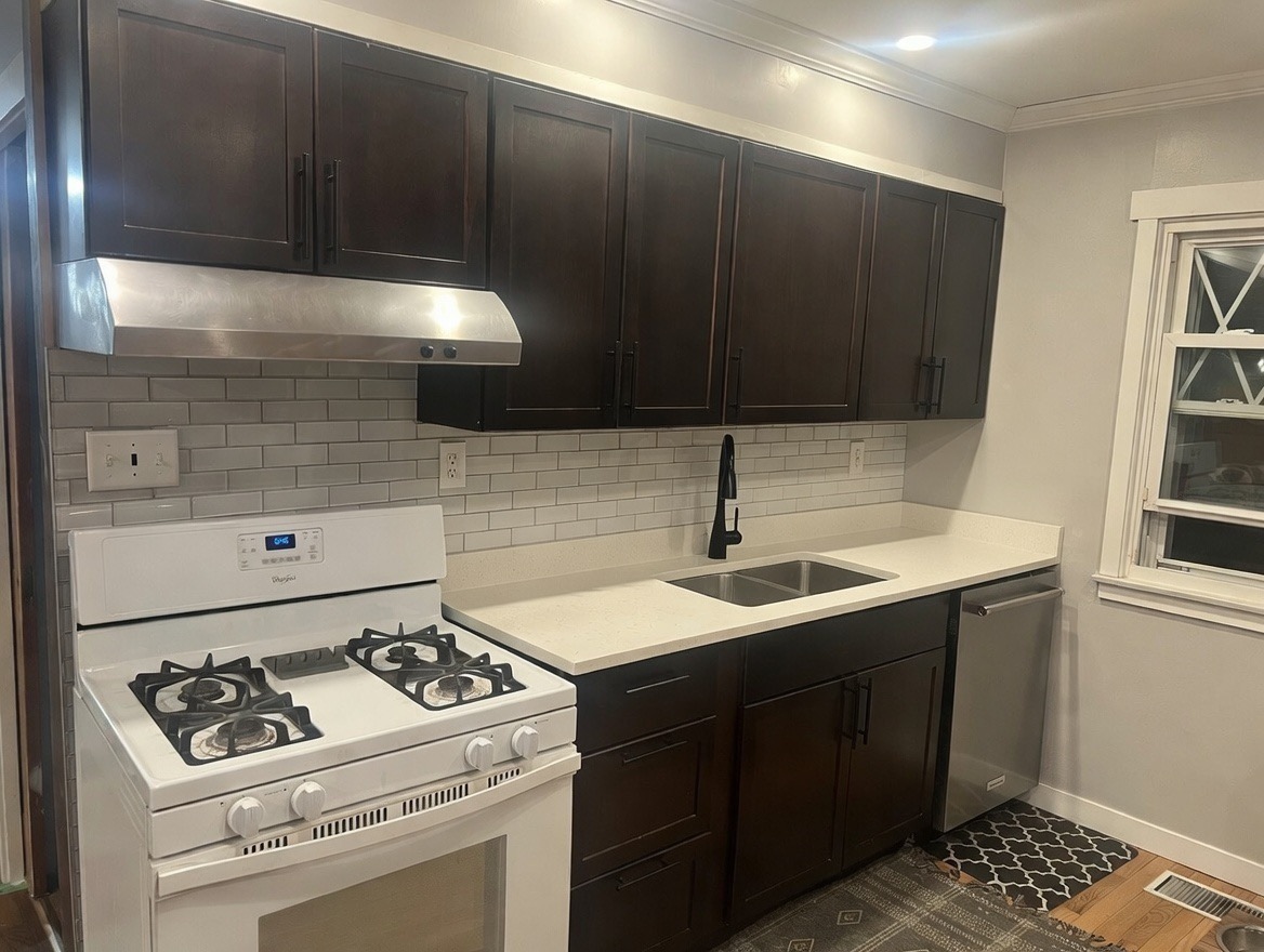 5041 N Cumberland Ave – photo 4