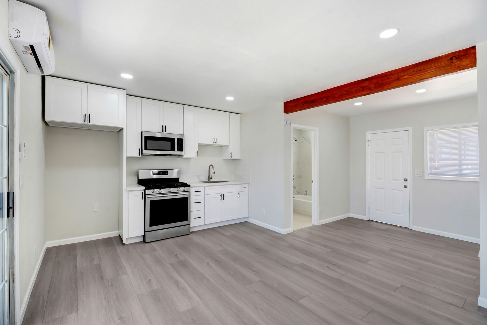444 W Foothill Blvd unit D – photo 5
