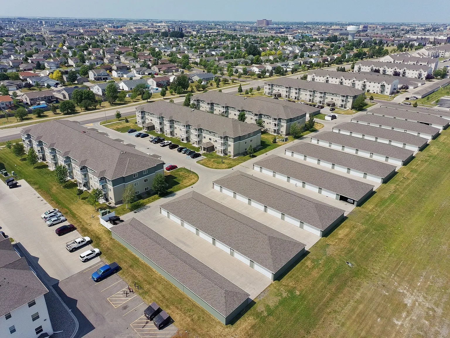 Southport Heights Apartments – photo 1