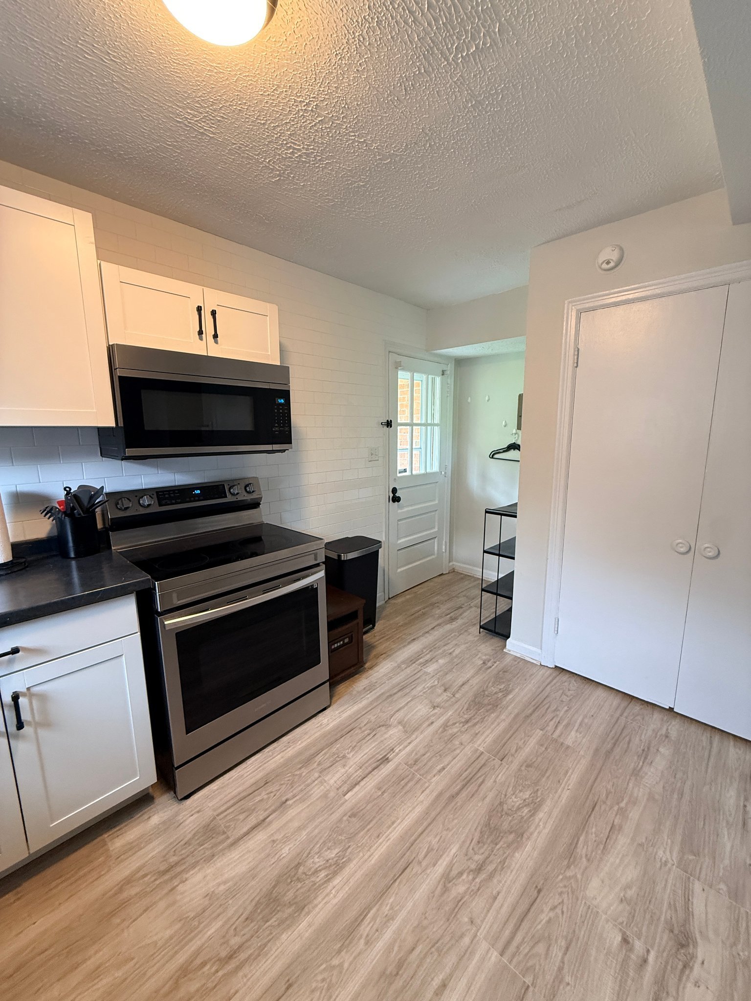 1621 Brandon Ave SW unit A – photo 3