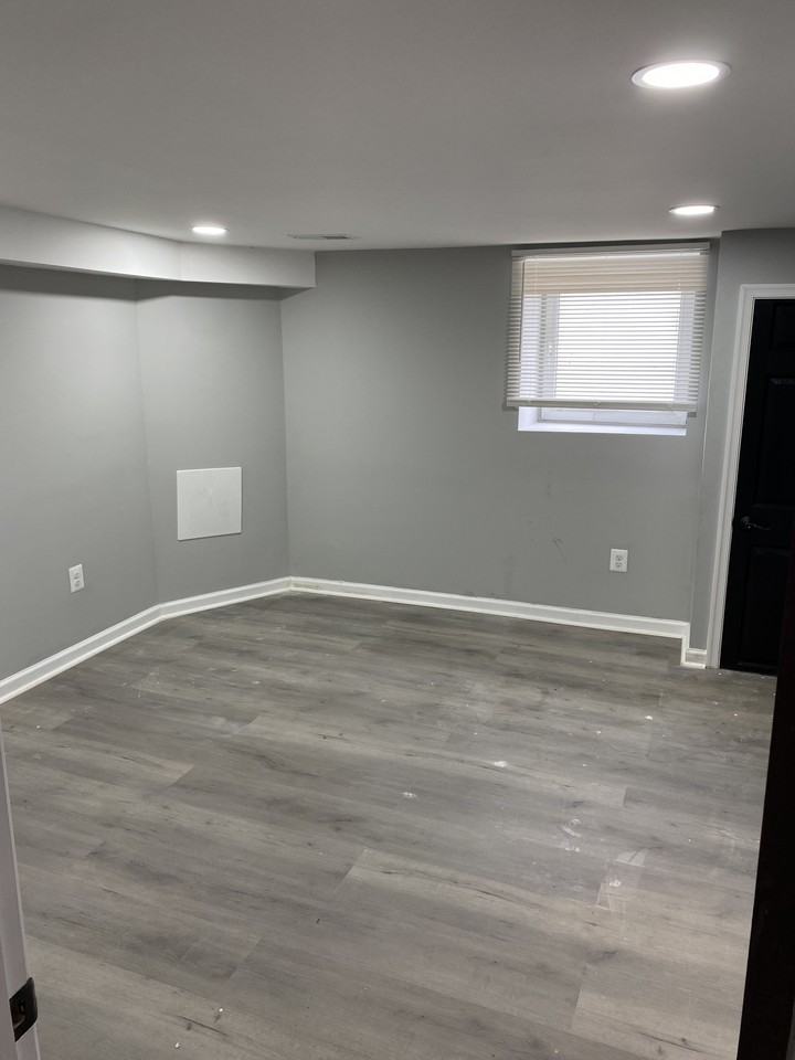2933 Presstman Street – photo 5