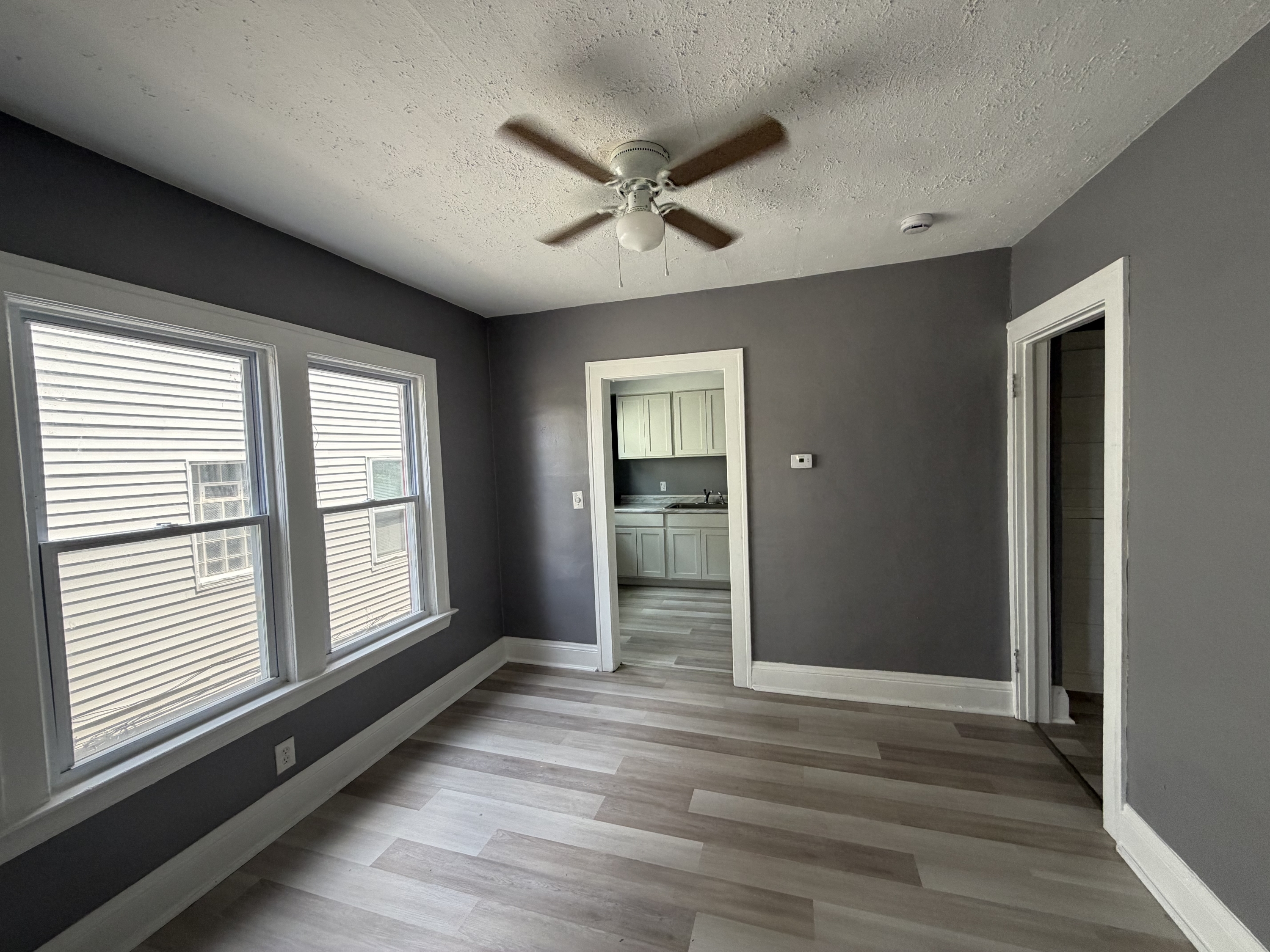 3235 W 121st St – photo 5