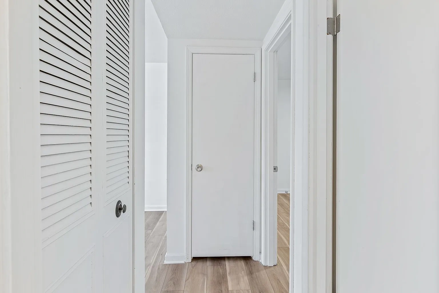 Foreman Apartments – photo 1