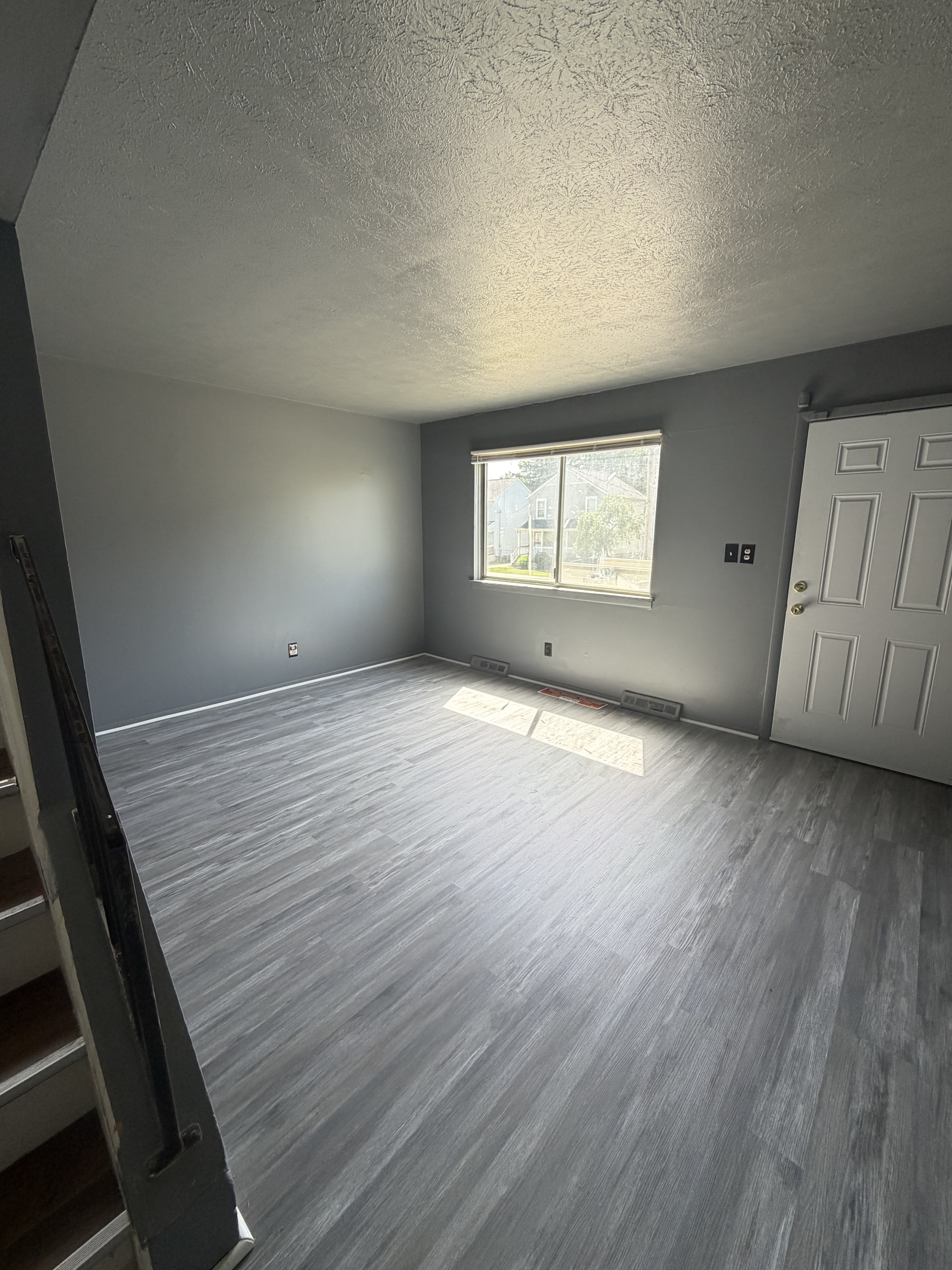 3337 E 130th St – photo 5