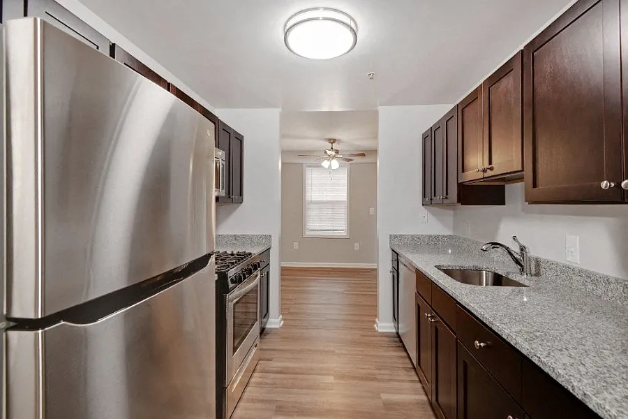 Queens Ridge Apartments – photo 1