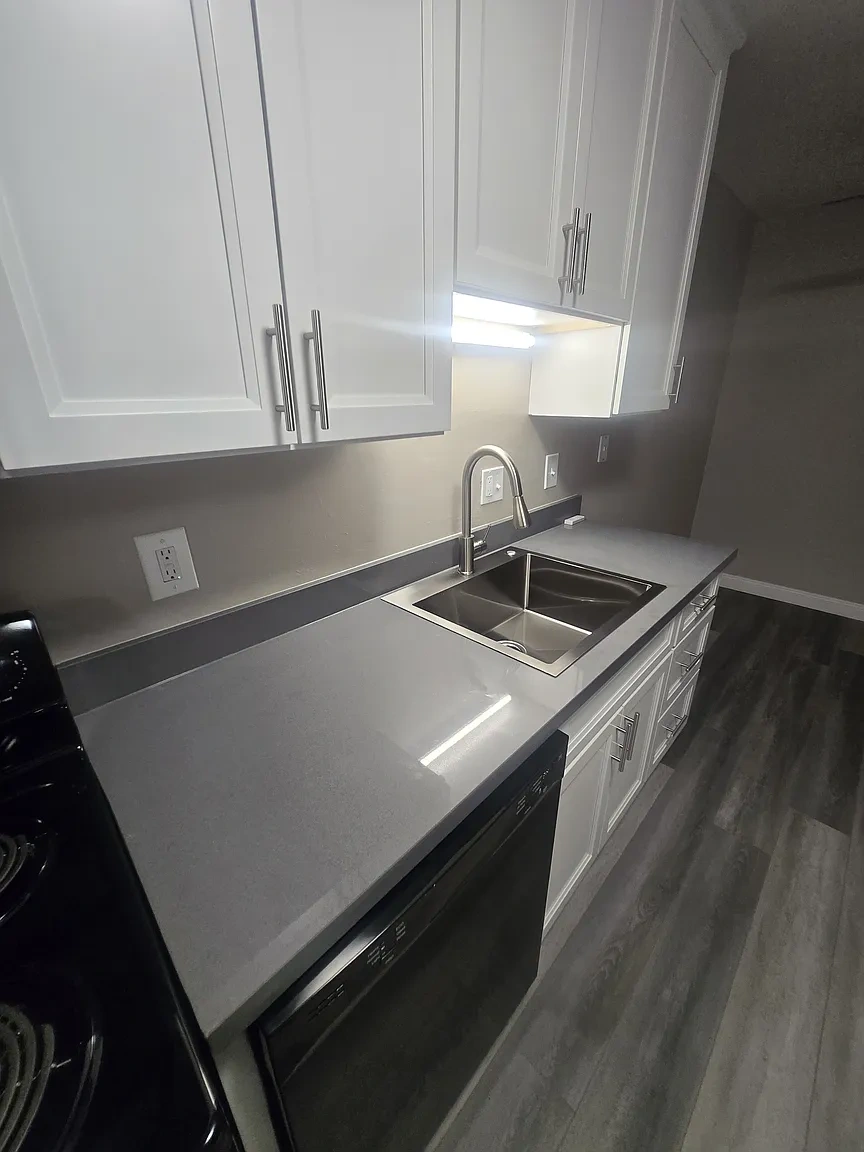 520 Van Buren Avenue – Floor plan