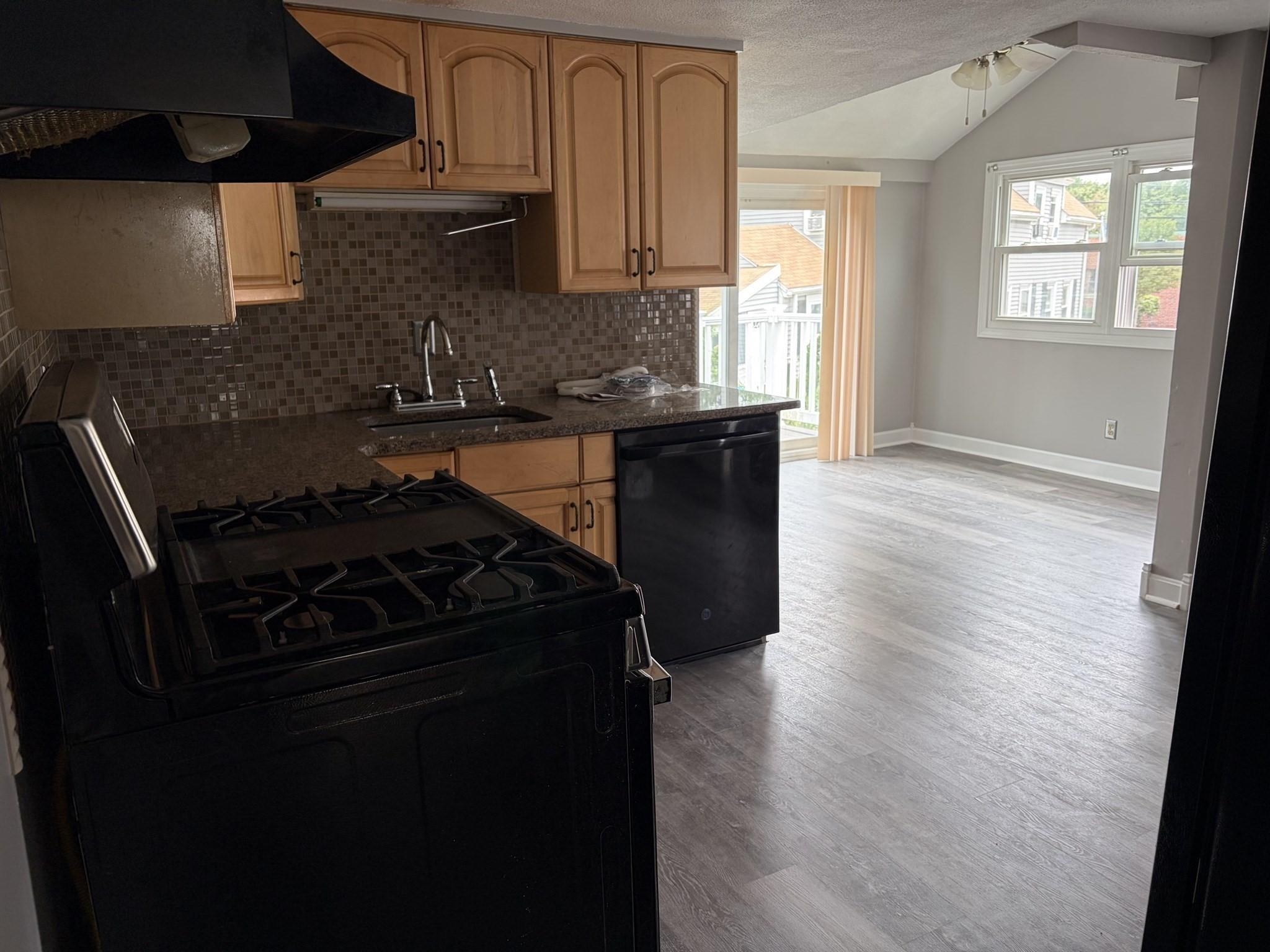 20 Emerson St unit 22 – photo 4