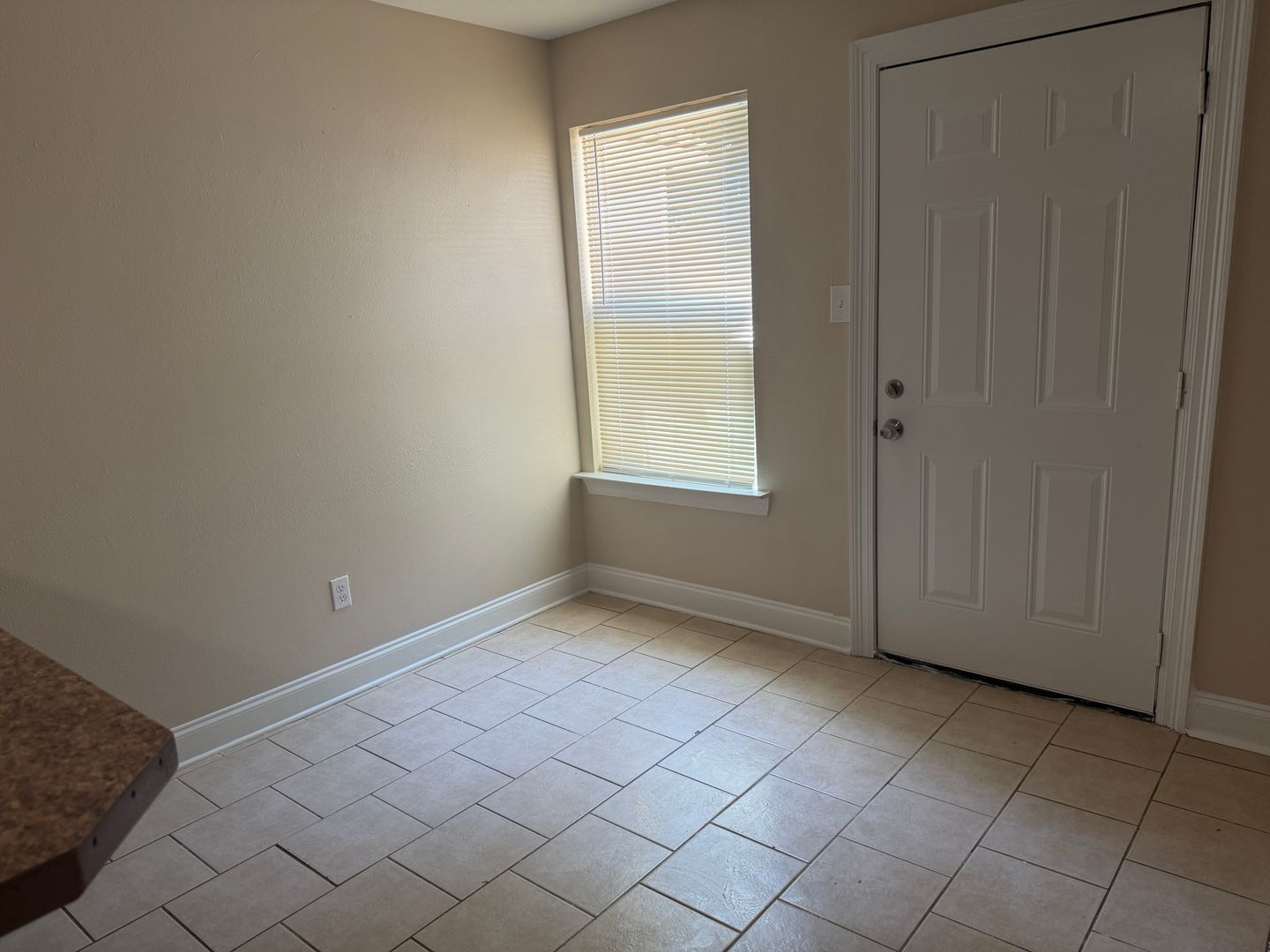3556 North St – photo 4