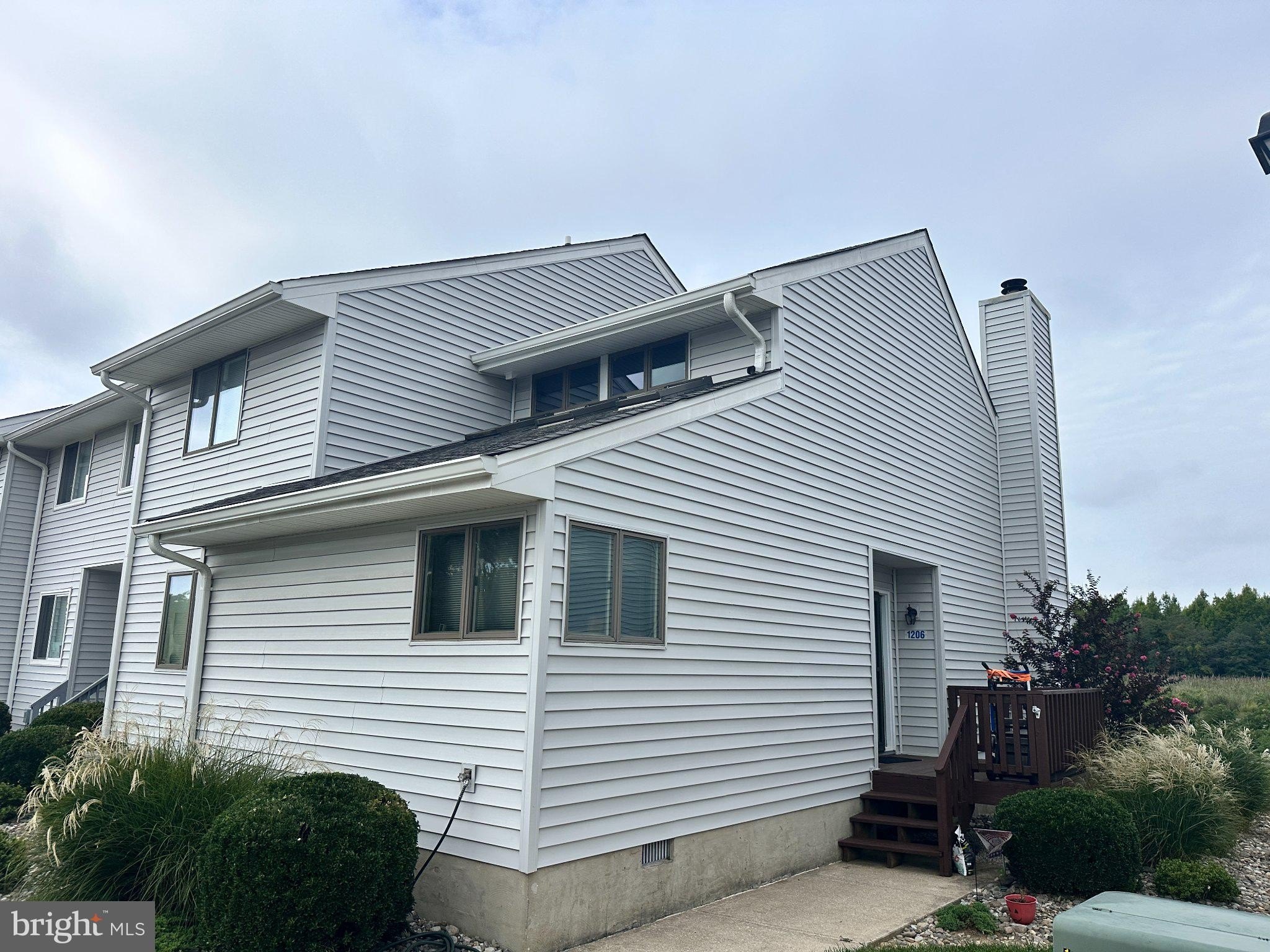 1206 Marion Quimby Dr – photo 1