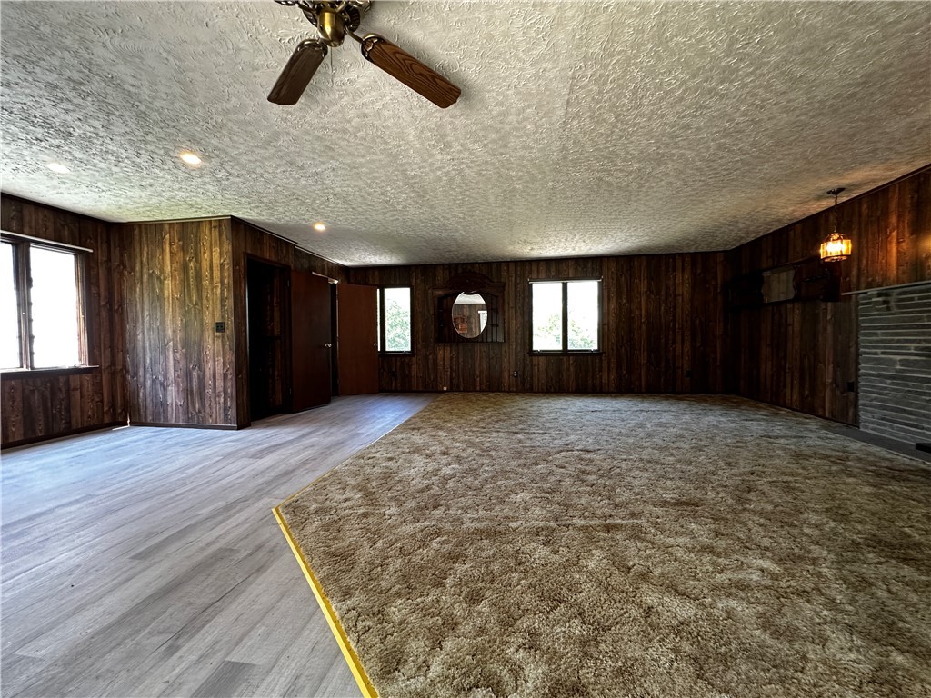8232 Mercer St unit 2 – photo 4