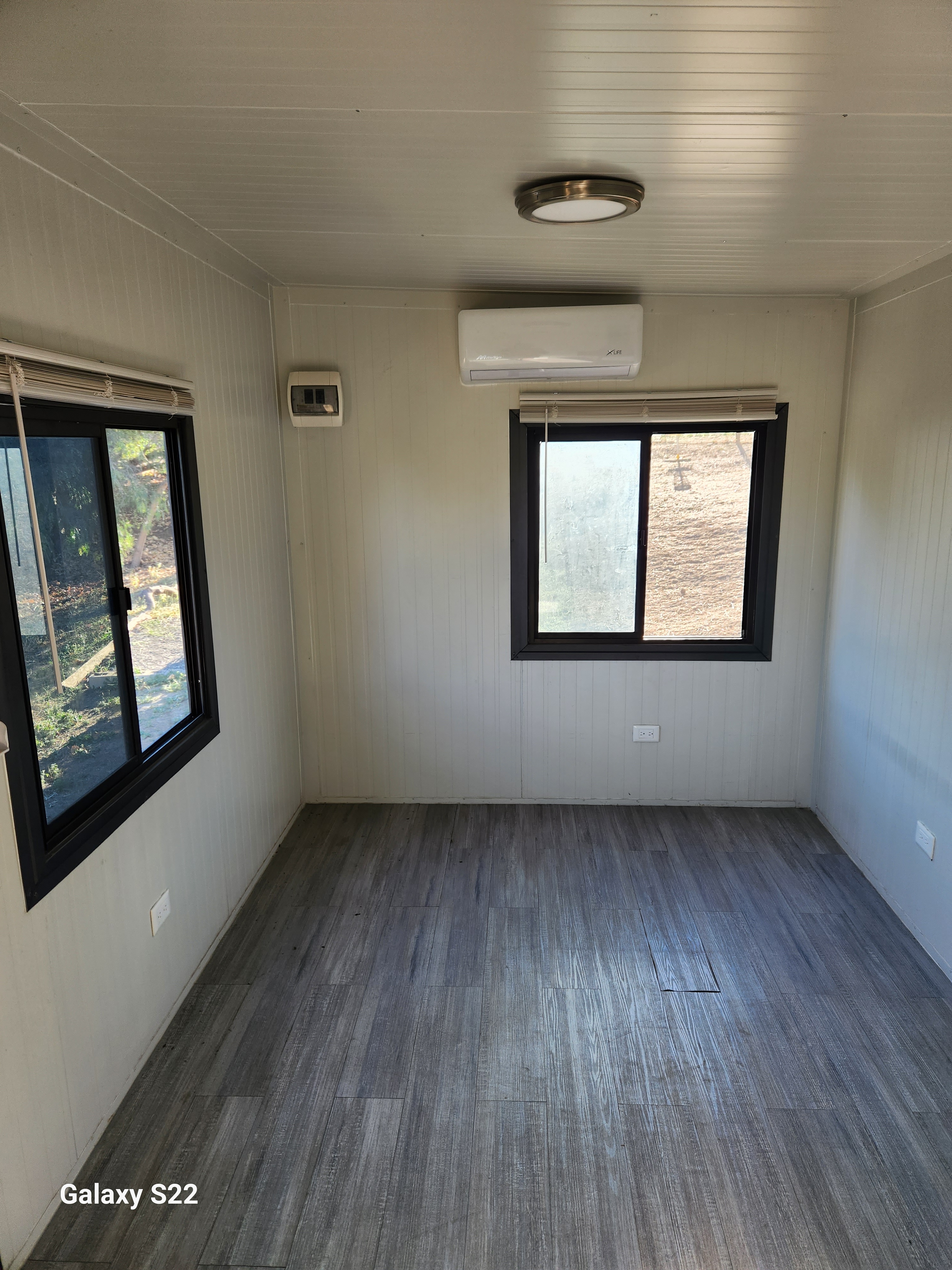 3350 State St – photo 4