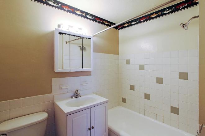 6100 Lee Rd S – photo 3