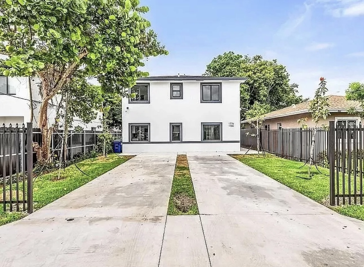 1780 NW 68th Terrace unit A – photo 5