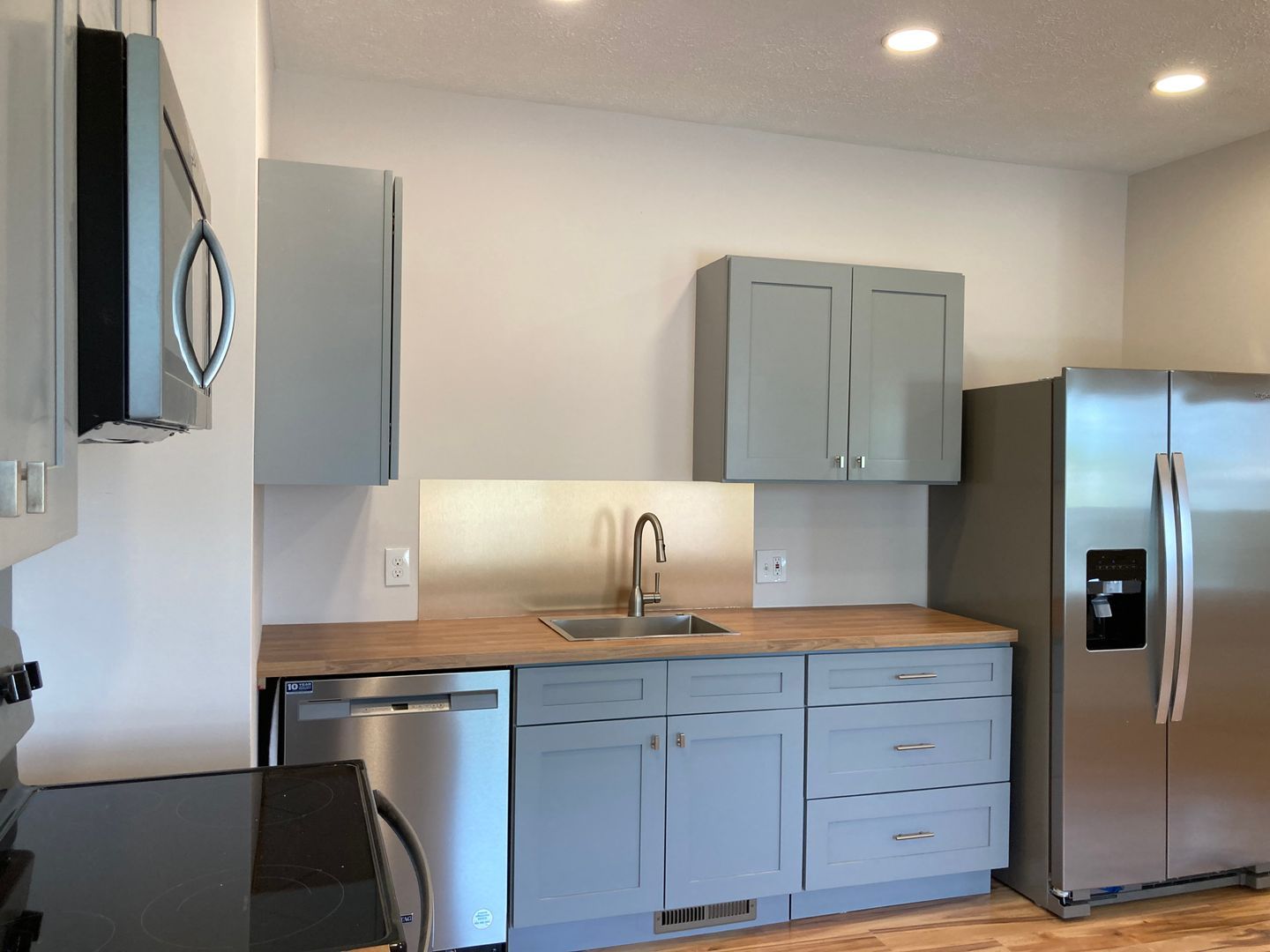 6701 Madison Ave unit Upper – photo 5