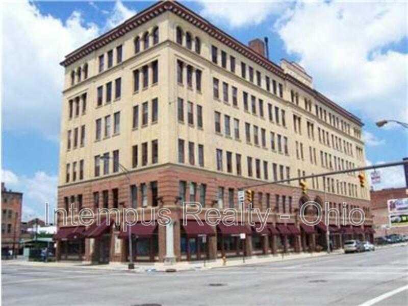 150 E Main St unit 611 – photo 1