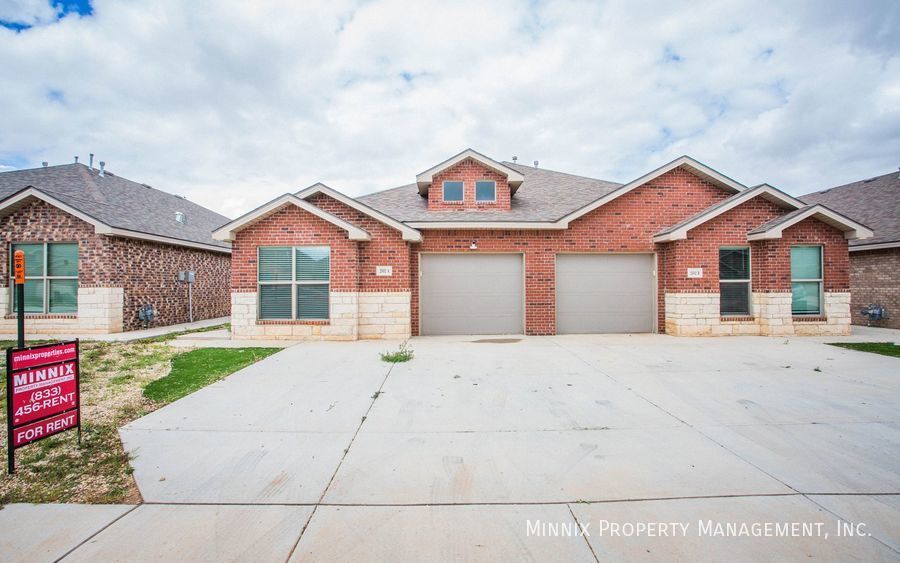 2102 Langford Ave – photo 3