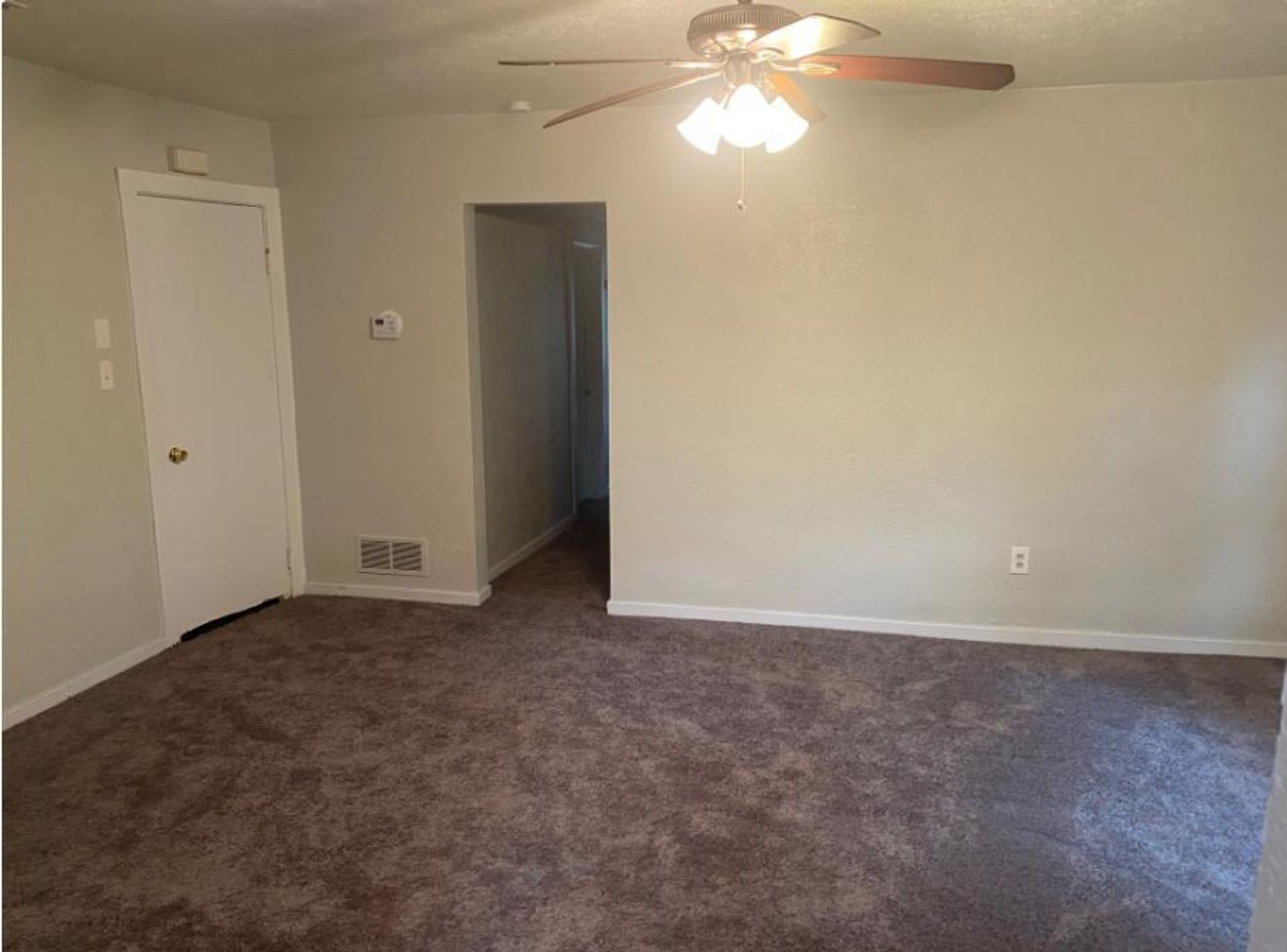 29 Lawn St unit Unit 2 – photo 3