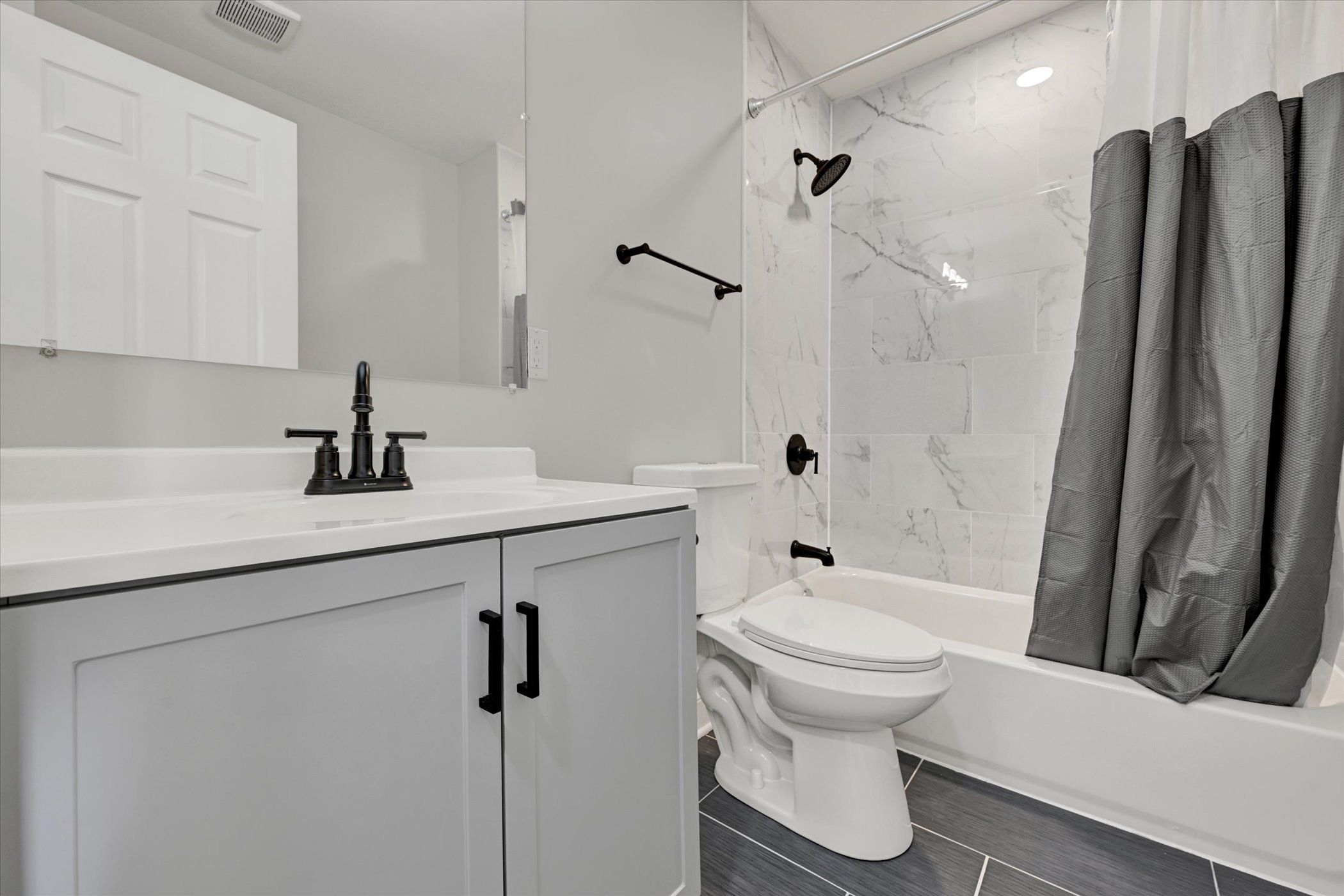 3726 Beehler Ave unit 1 – photo 5