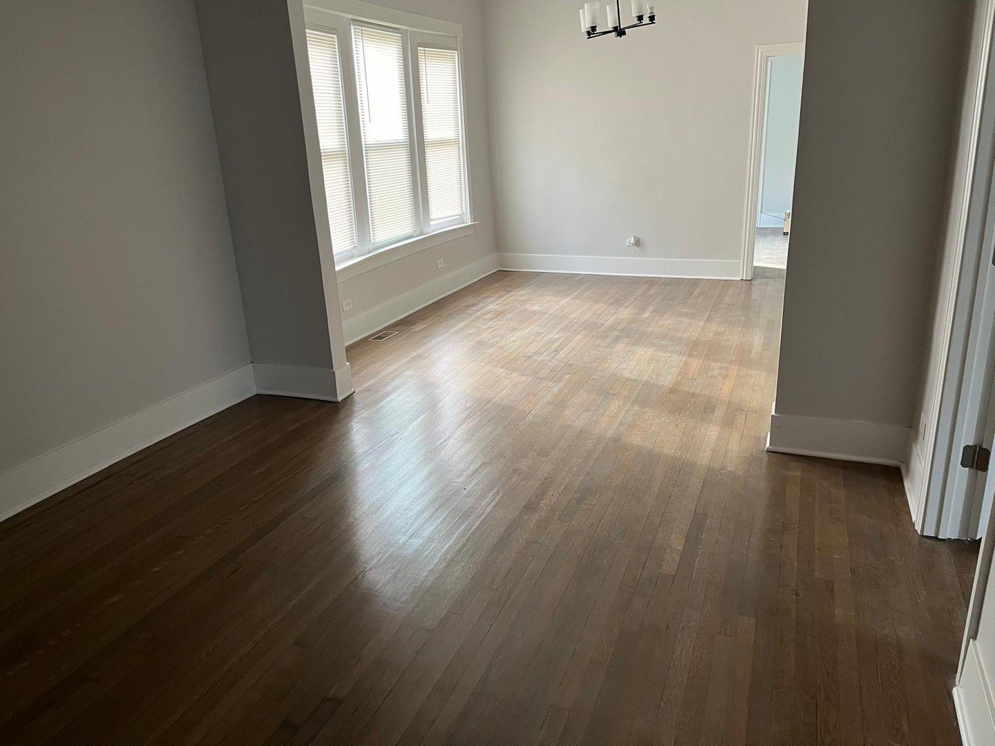 11578 S Perry Ave – photo 3