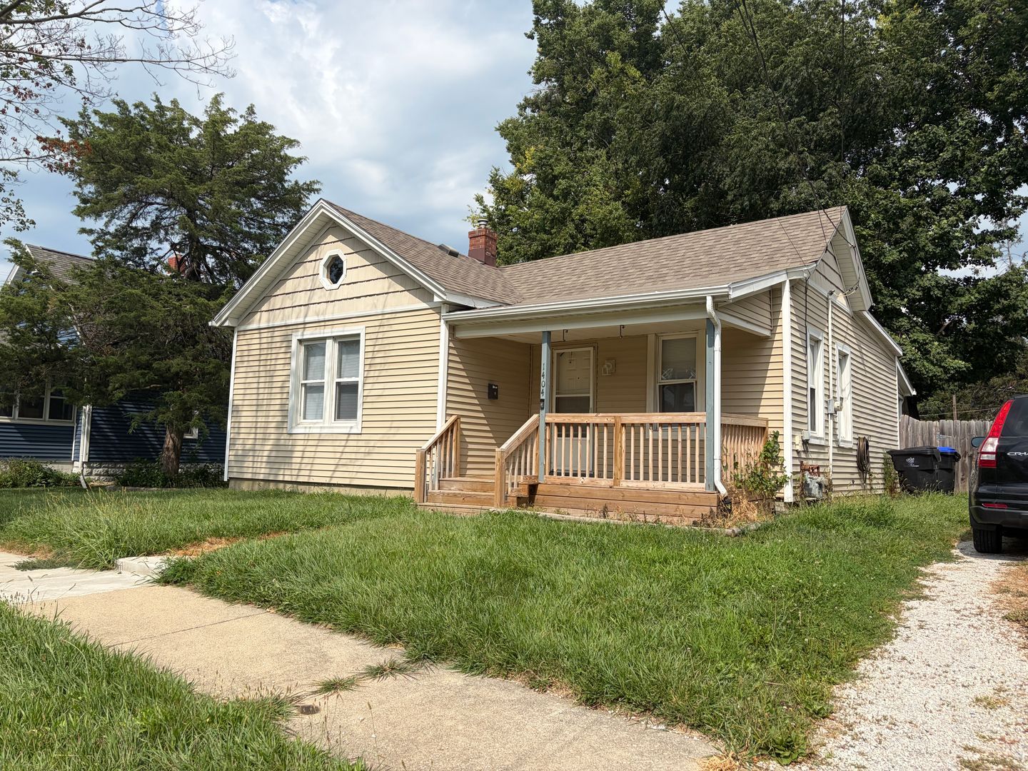 1404 S Center St – photo 1