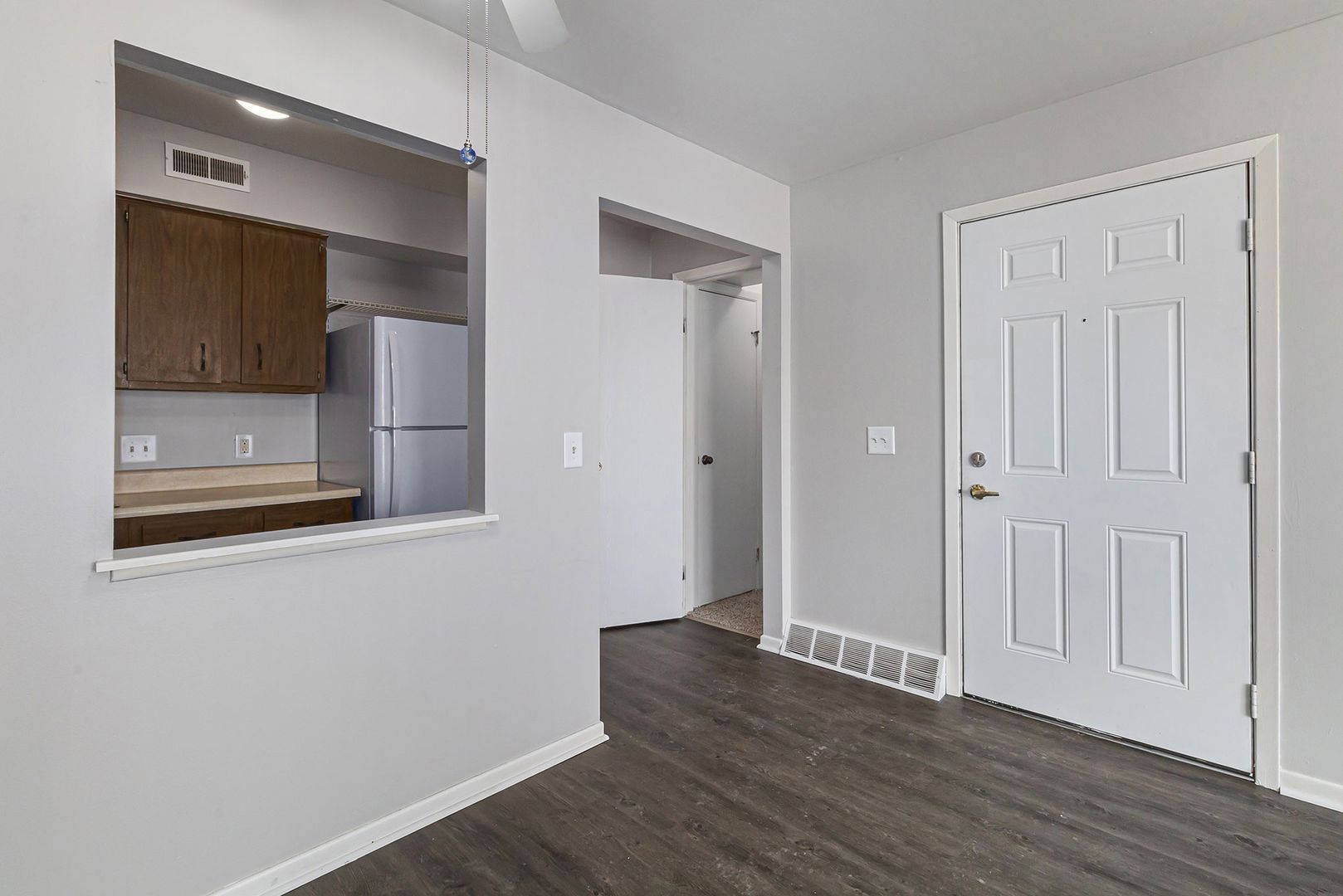 1226 N Hemlock Rd – photo 5