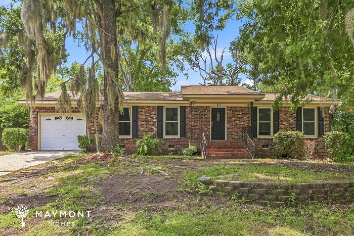 211 Kent Ct – photo 1