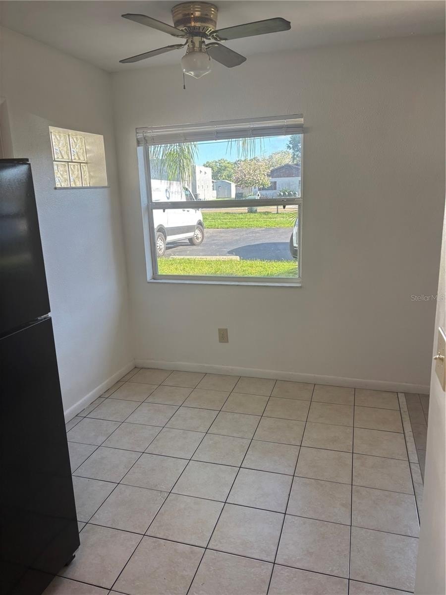 614 Rosery Rd NW – photo 5