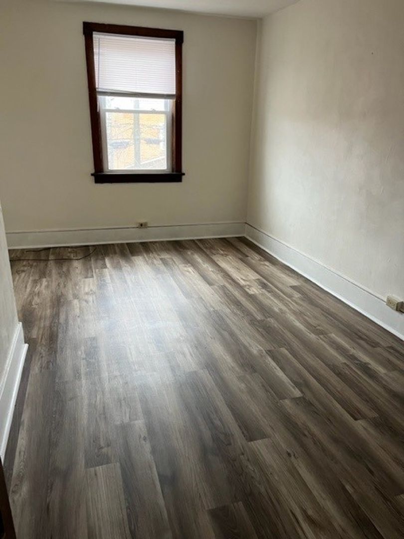 127-141 Jane St unit 131 Jane St – photo 3