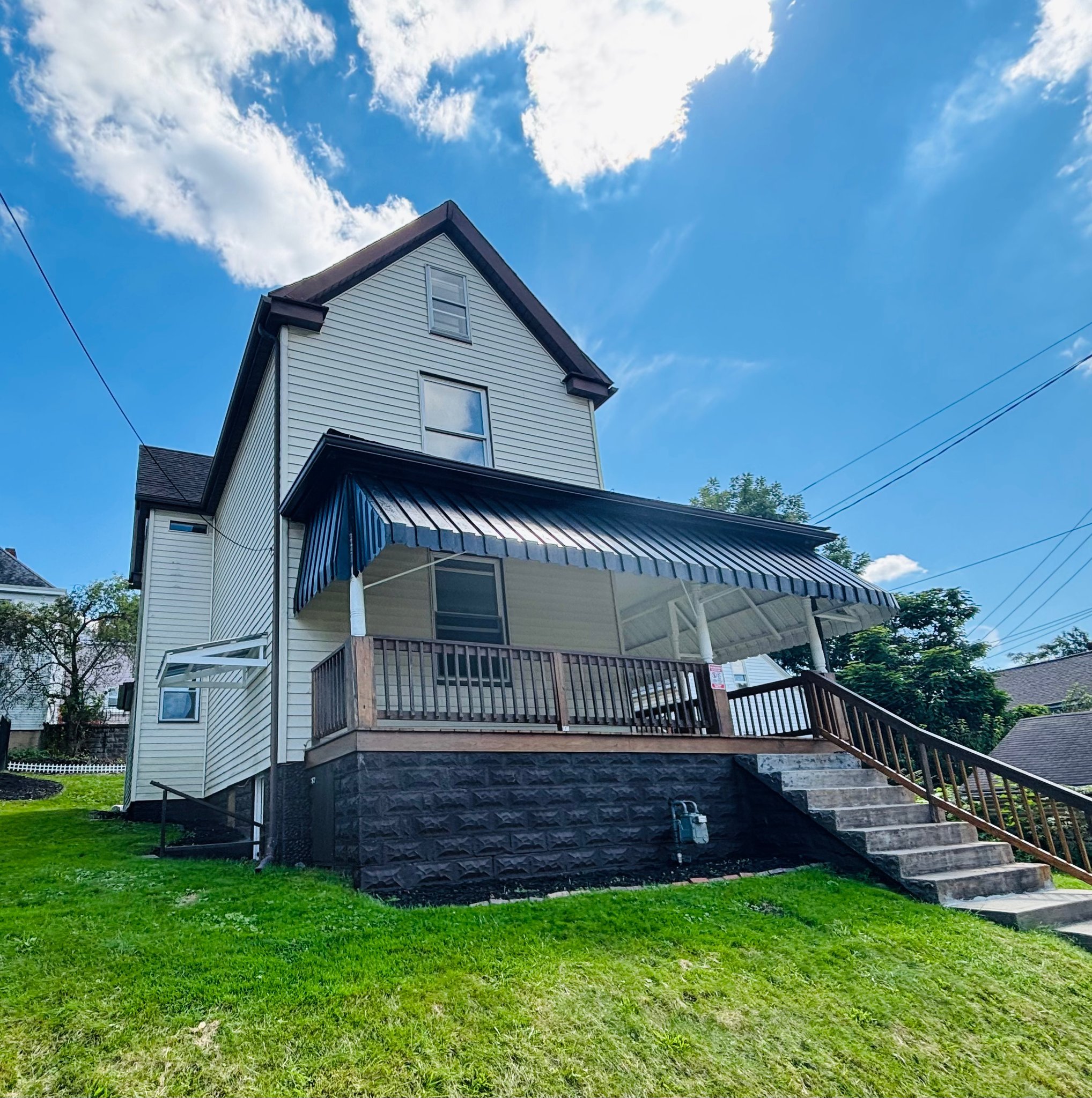 38 Hall Ave – photo 1