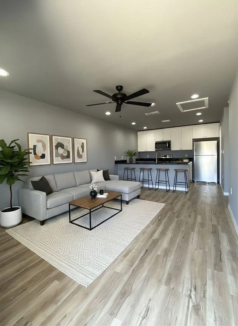 9114 Royal – Floor plan