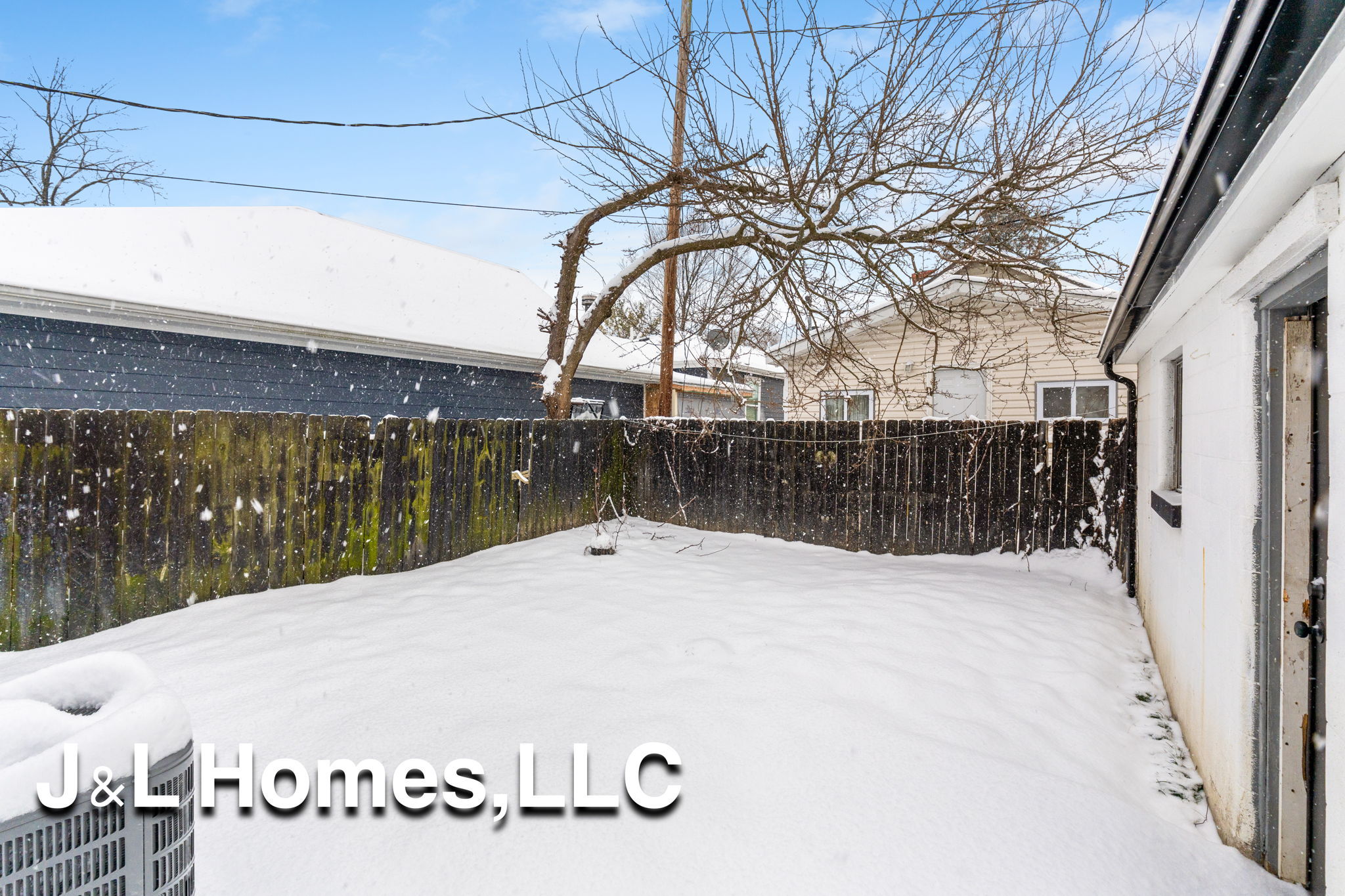 279 Lechner Ave – photo 4