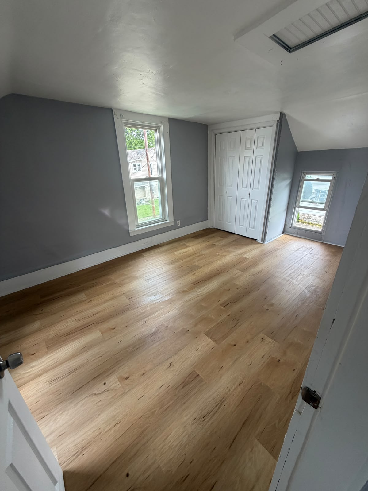218 Manning St – photo 5