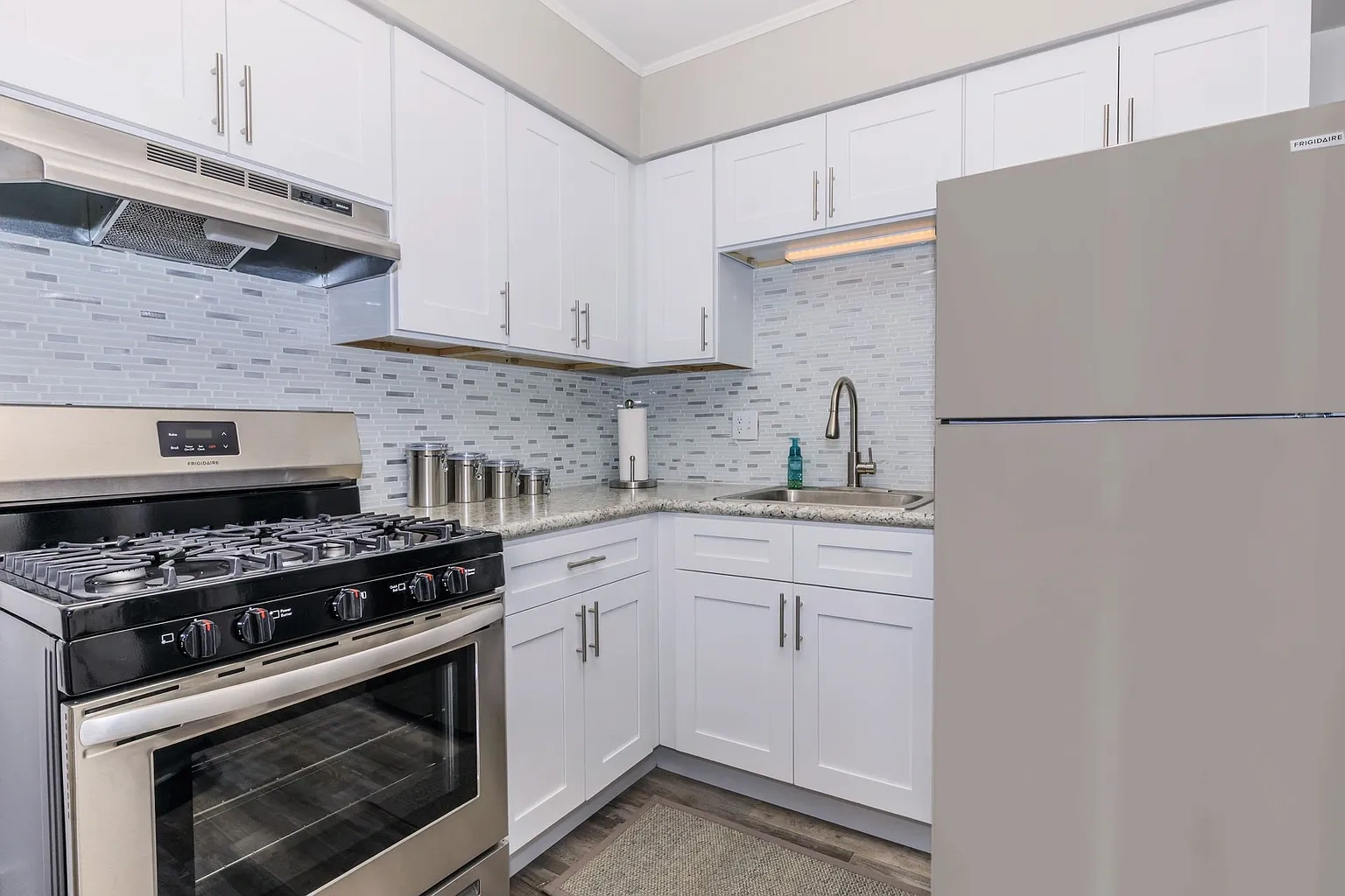 TOWNHOMES AT BLENDON – photo 2