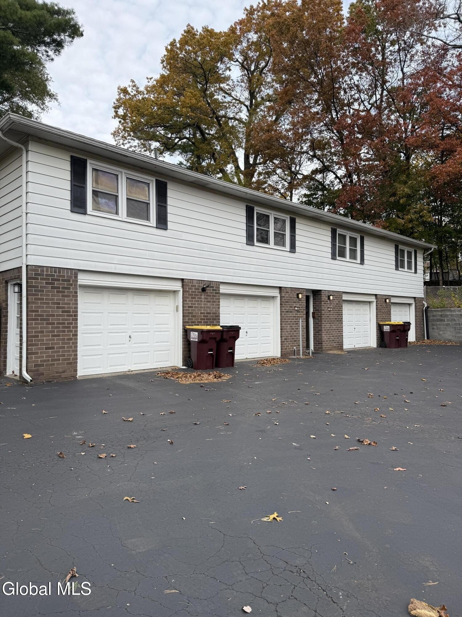 7 Elgin St #B – photo 1