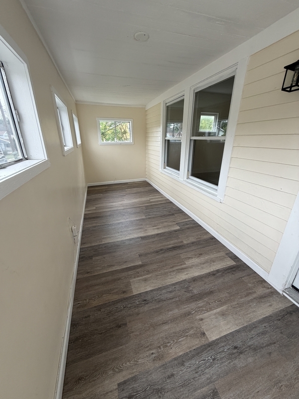 3926 E 121st St – photo 2