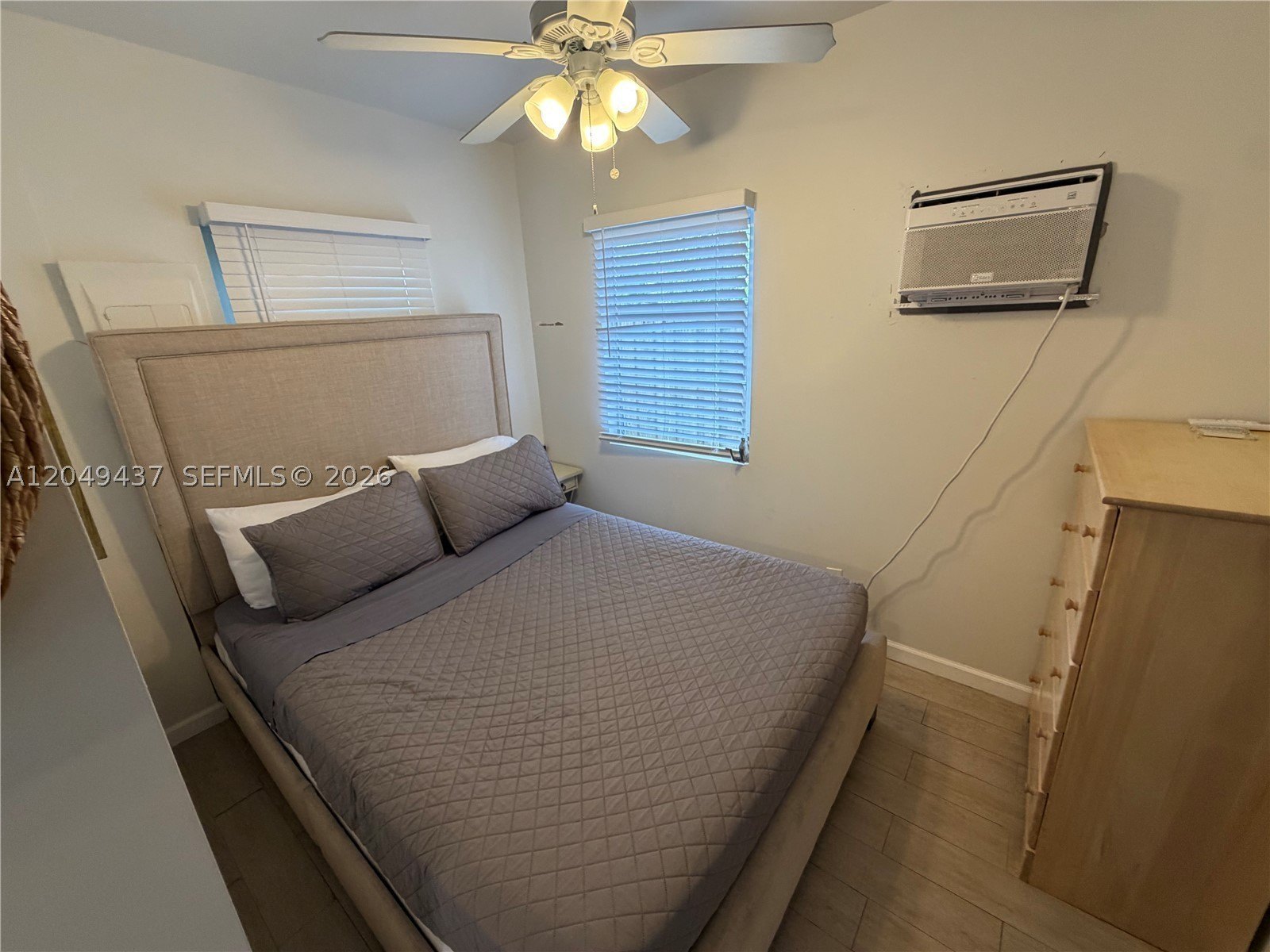 530 NE 11th Ave #B – photo 5