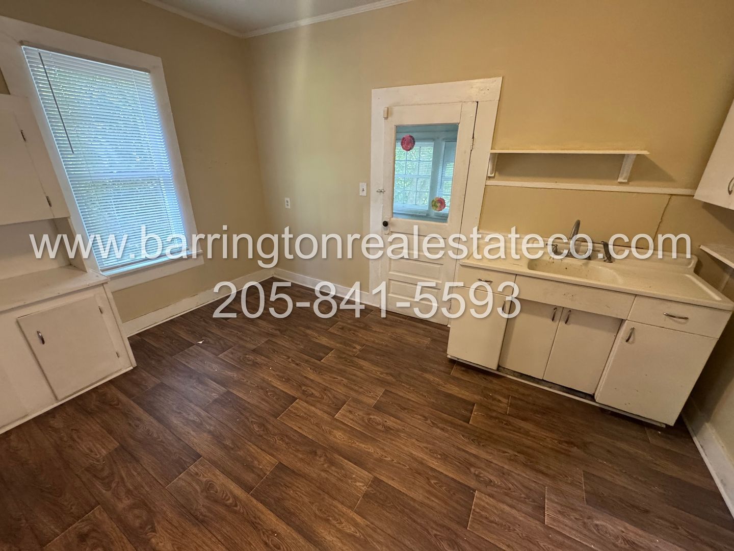 1917 Holbrook Ave – photo 5