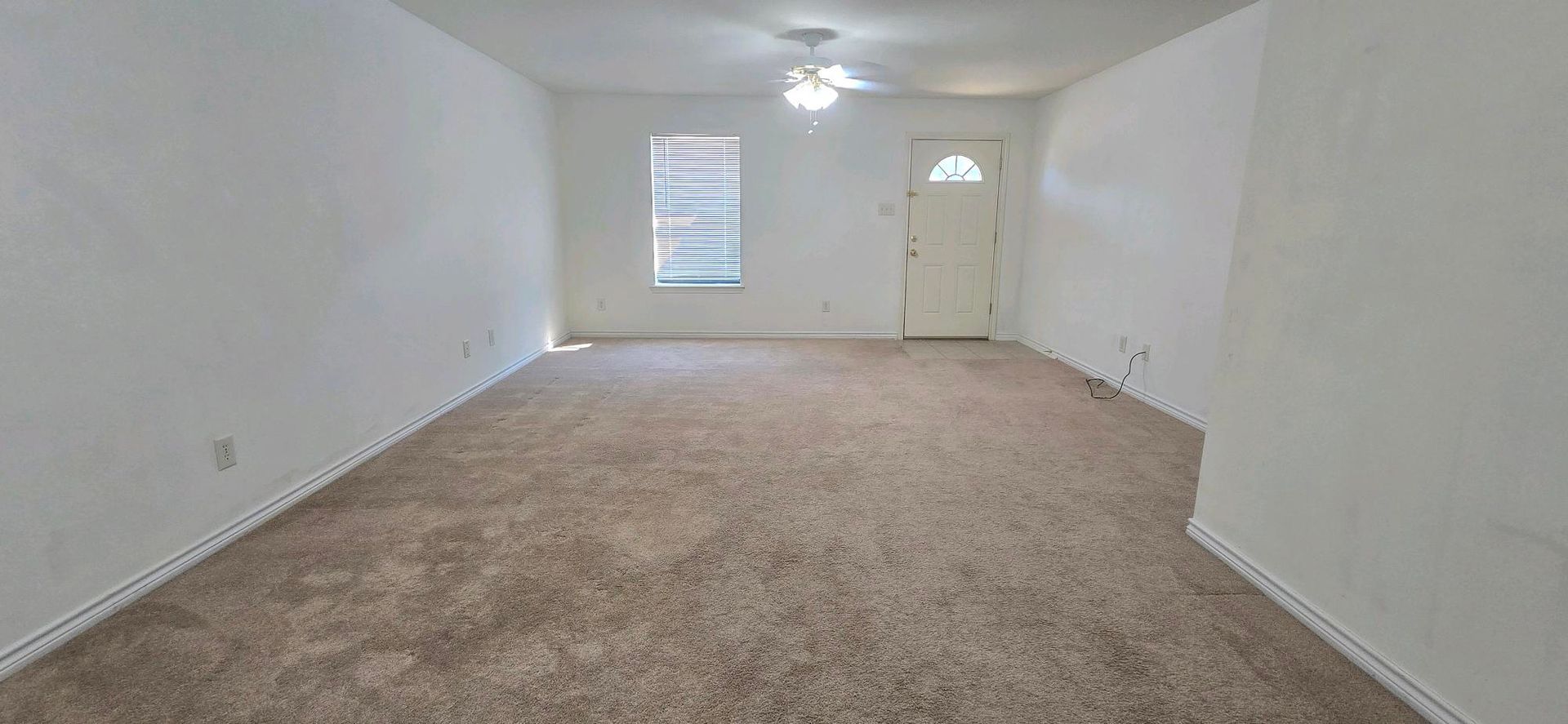 1717 Clearwood Dr unit 1717 – photo 2