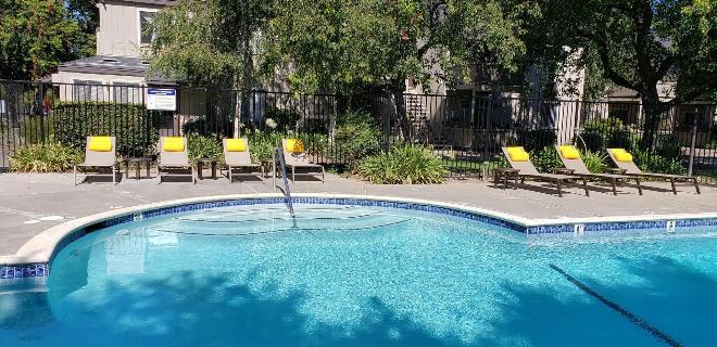 2557 Alvin Ave – photo 1