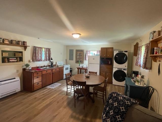 1362 Hillsboro Rd – photo 3
