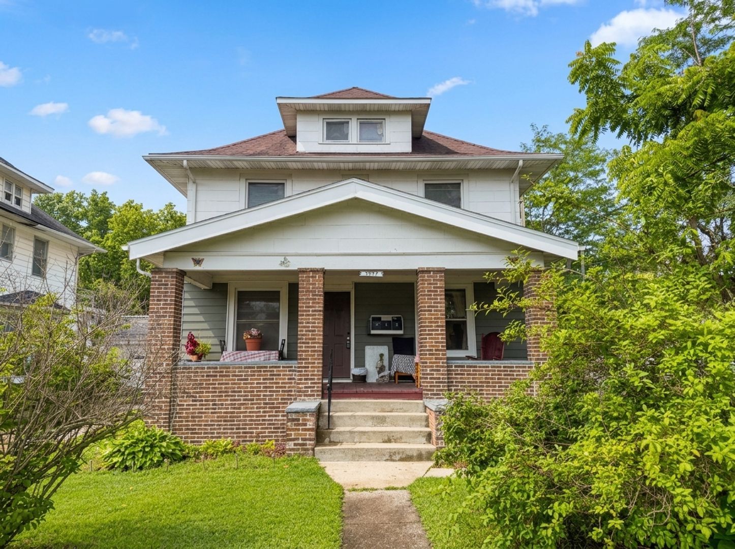 3937 Lockwood Ave unit 2 – photo 1