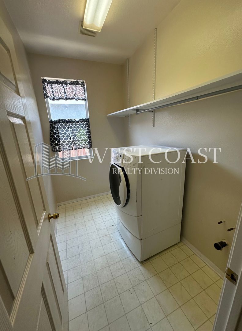 26719 Evergreen Ave – photo 5