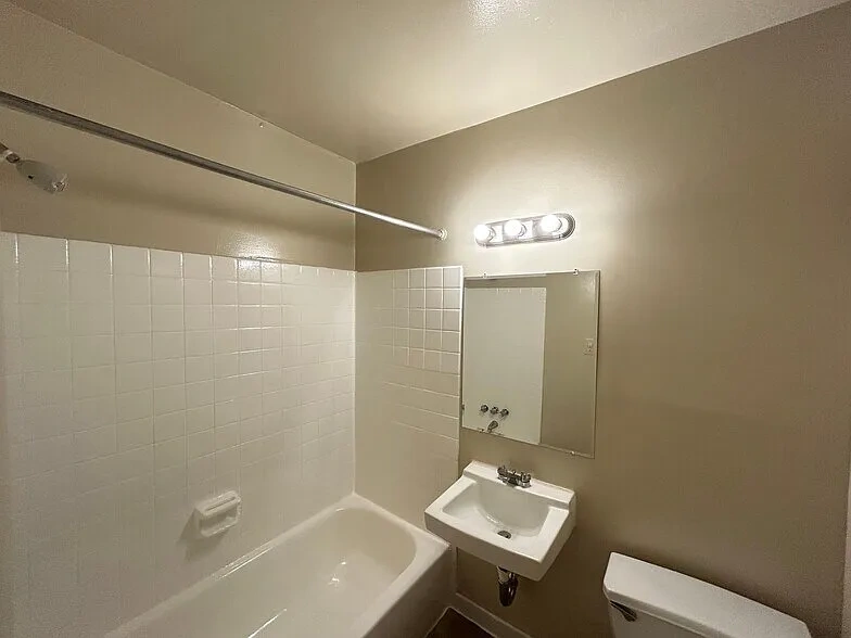 Woodhaven Apartments – photo 5