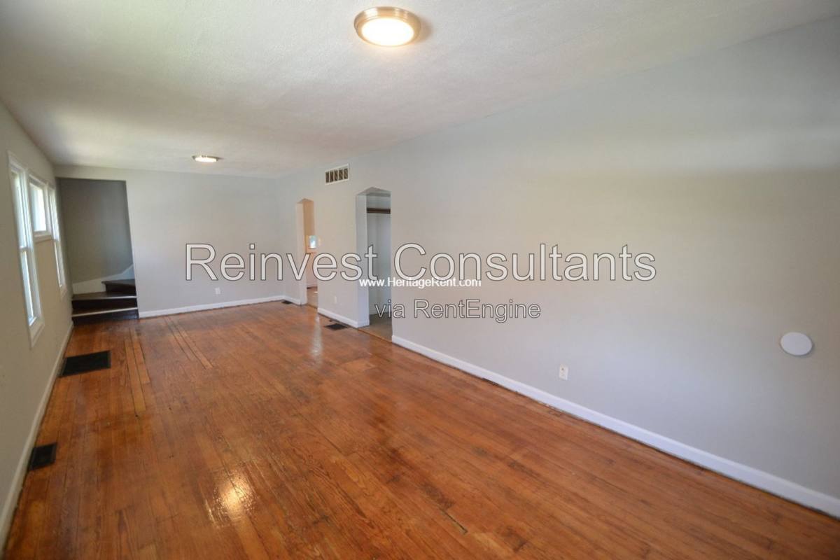 7116 Dillward Ave – photo 2