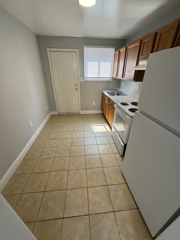 2100 Phaup St – photo 2