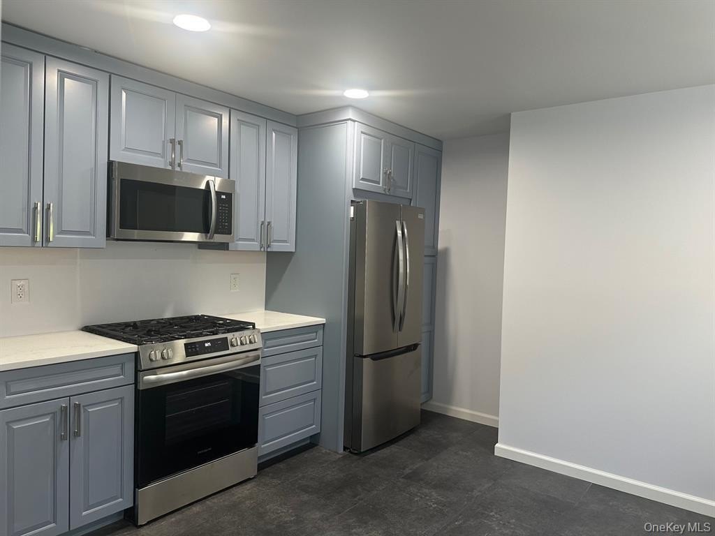 81 Carroll St – photo 5