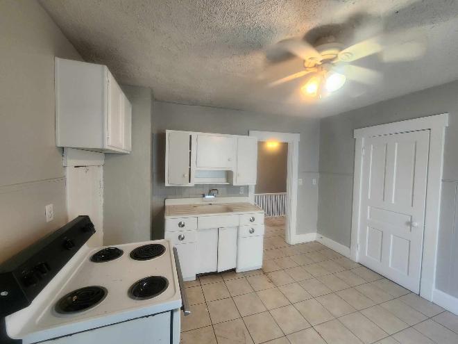 316 Richmond Ave – photo 2