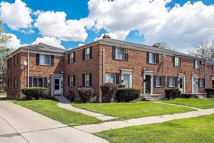 Franklin Village Apartments – photo 4