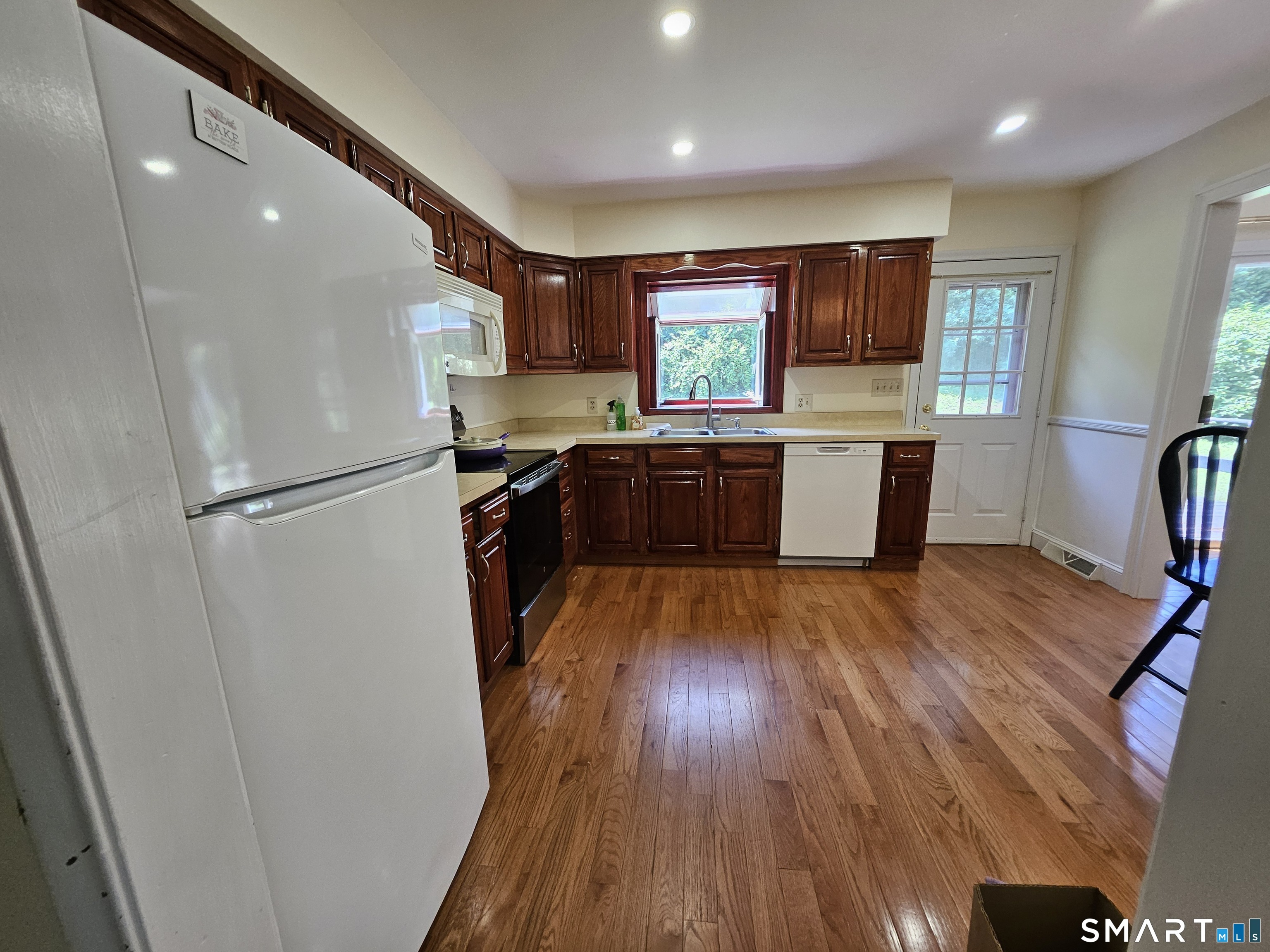 172 Country Hills Rd – photo 5